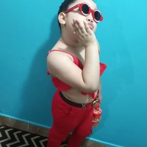 Boutique red set 6-7